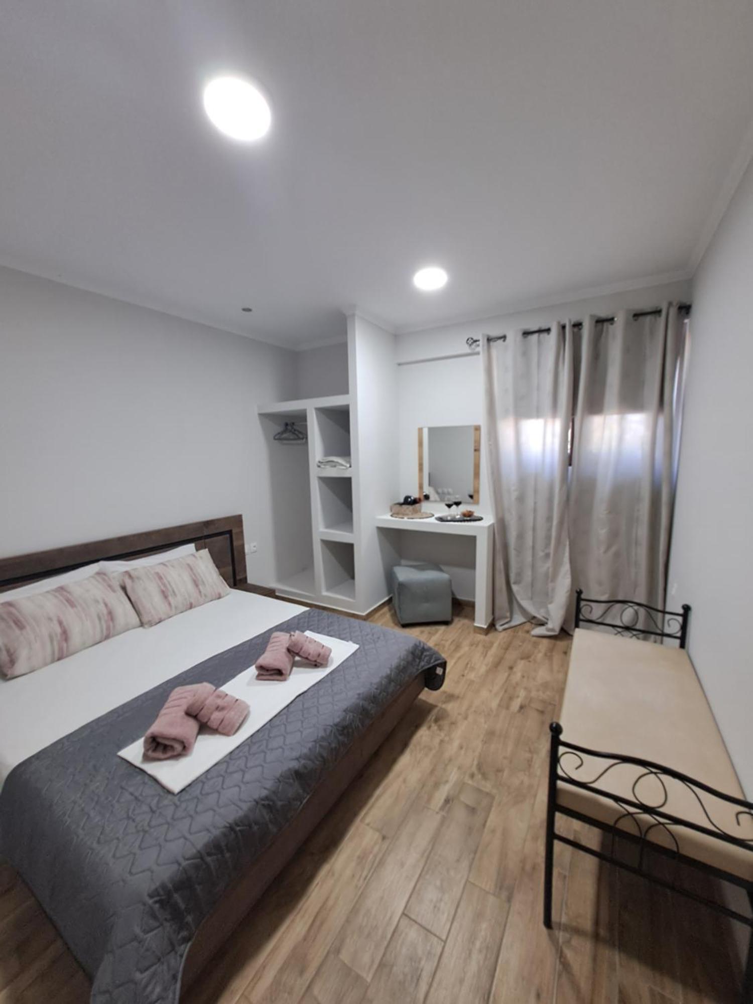 Melenios Apartment